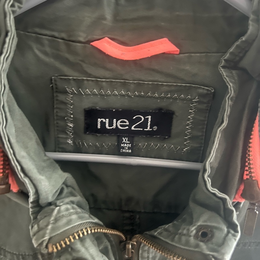 Army green Rue 21jacket - Picture 3 of 3